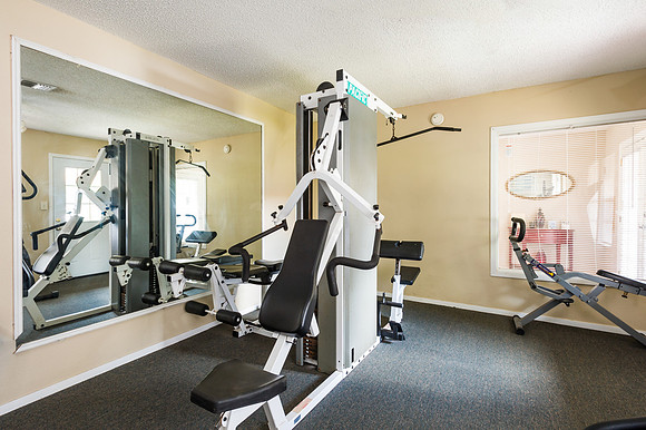 Fairway Manor Apartments - 32