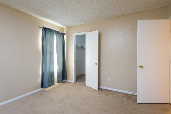 Fairway Manor Apartments - 28